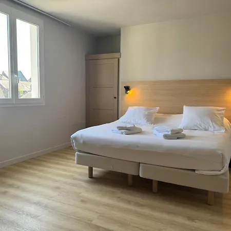 Karaez Hotel - Brithotel Carhaix Extérieur photo