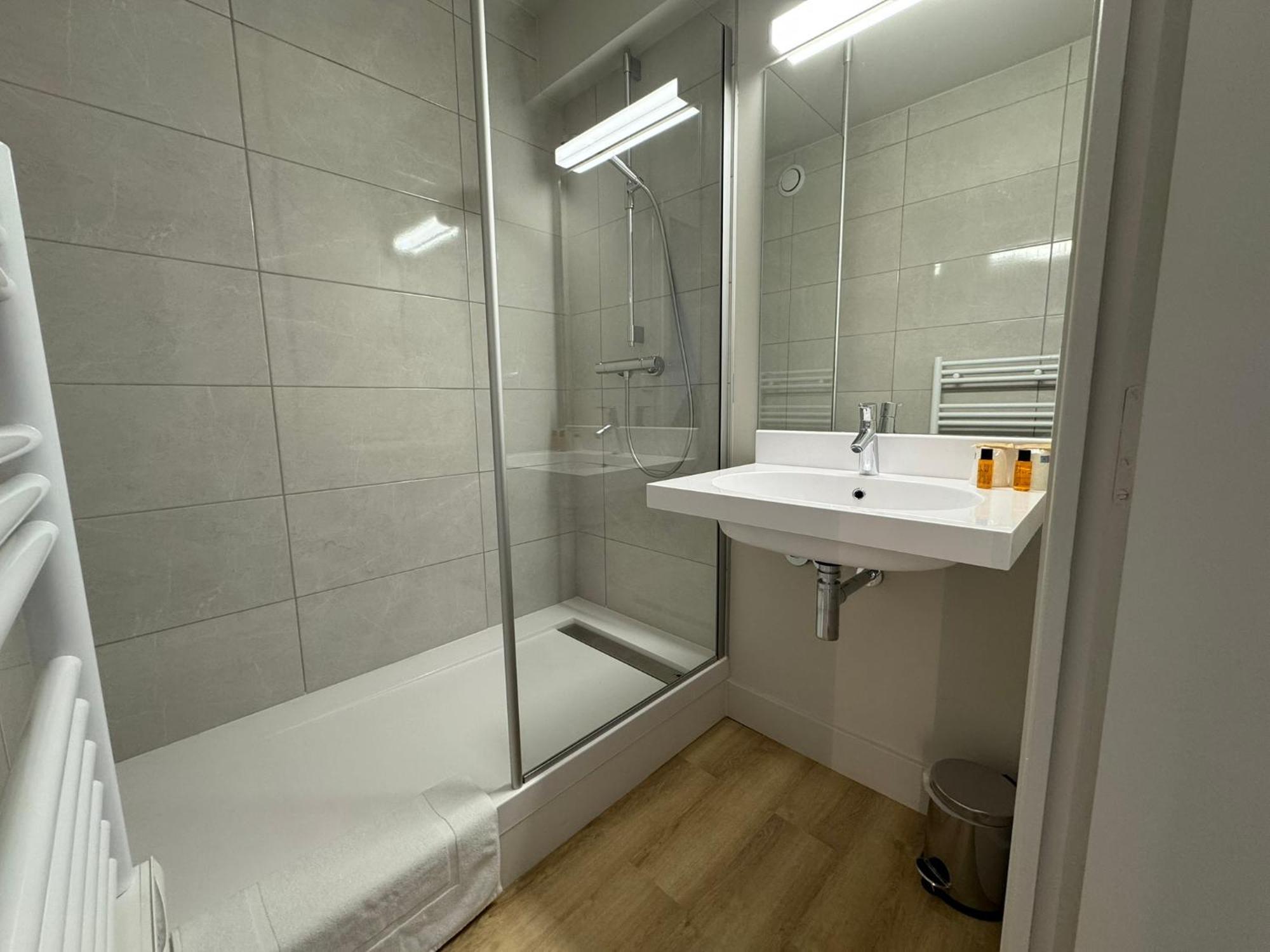 Hotel Karaez - Brithotel Carhaix-Plouguer